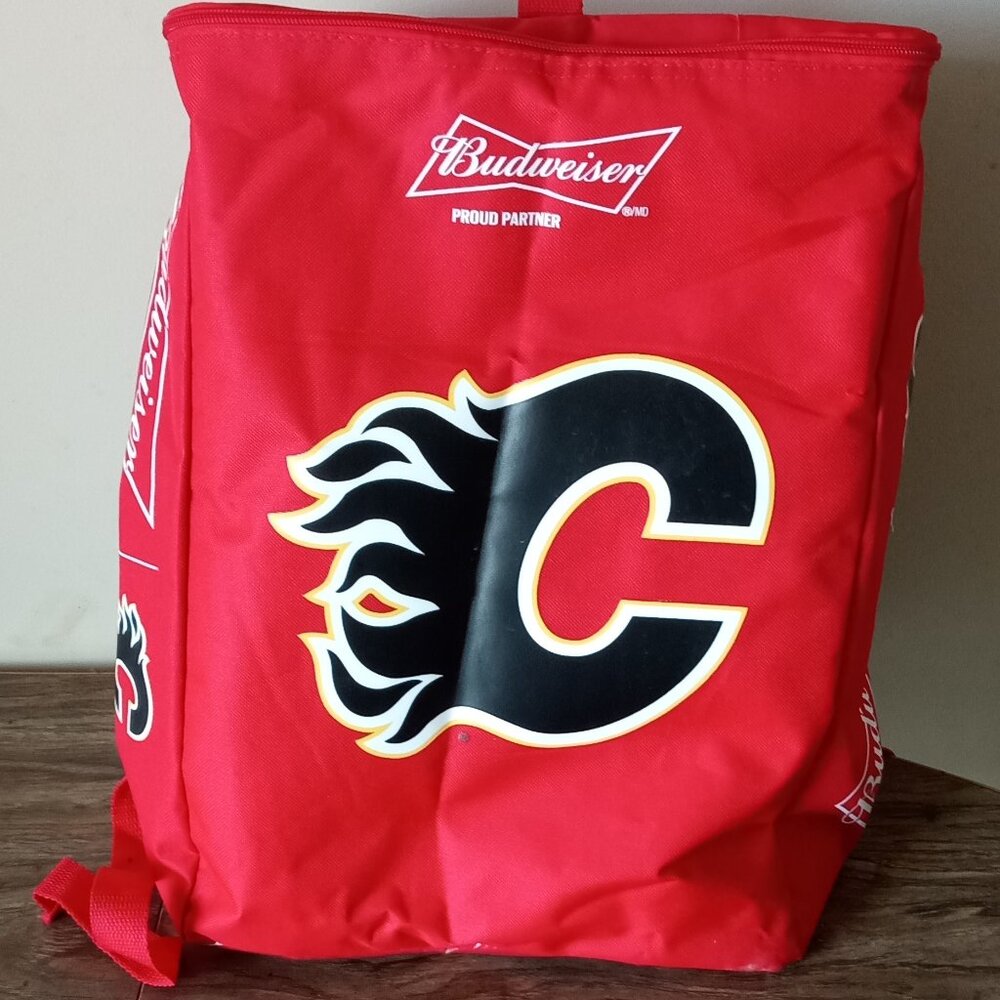Budweiser Calgary Flames Sponsor Back Pack Padded Beer Cooler For 24 Cans NEW